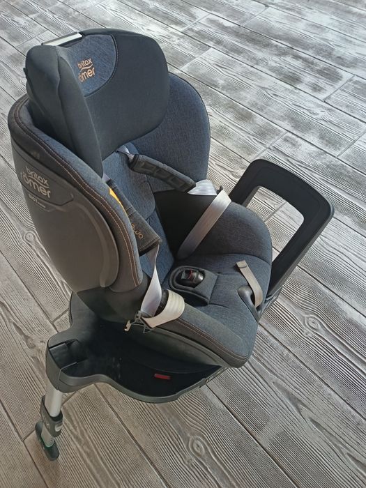 Scaun auto pentru copii - britax romer