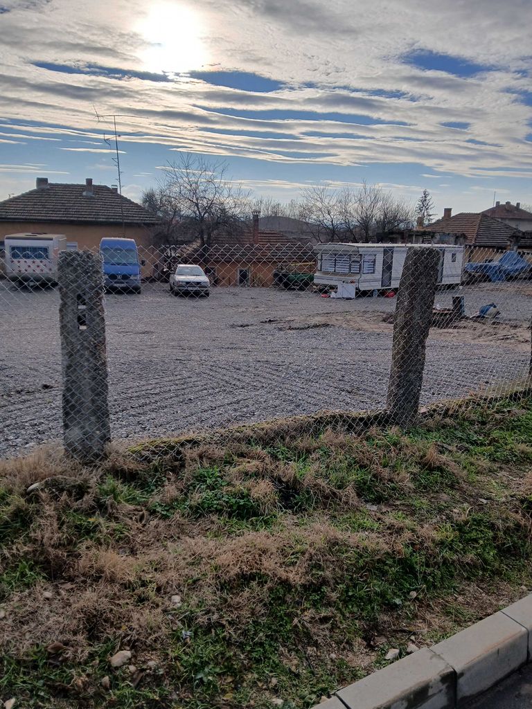 Дава се под наем Парцел в Лом - 600 кв.м за 51 € - Снимка #6
