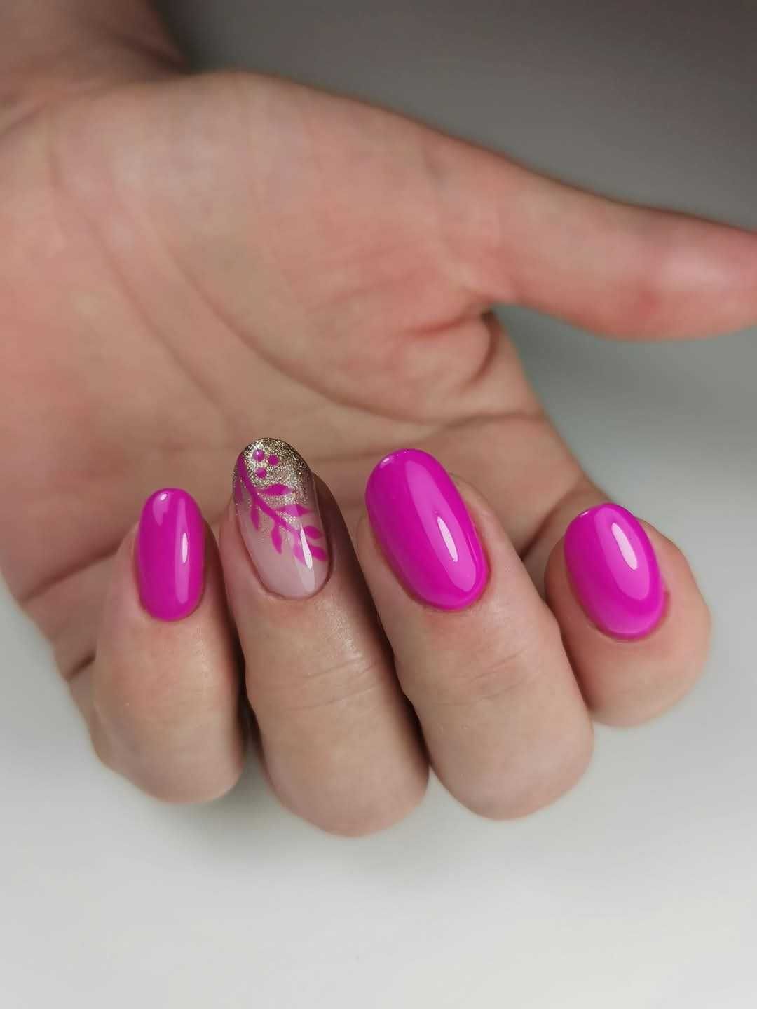 Unghii cu gel 90 lei / Manichiura pedichiura Sector 3-4 Rin