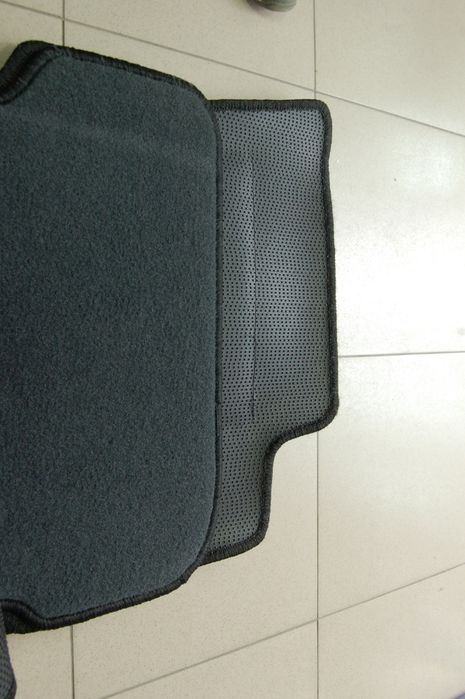 Мокетени стелки за Ауди А8 08-