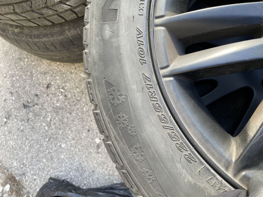 Лети джанти R 17 / 5 x 108 - 60.1 централен отвор/ със зимни гуми 6 бр