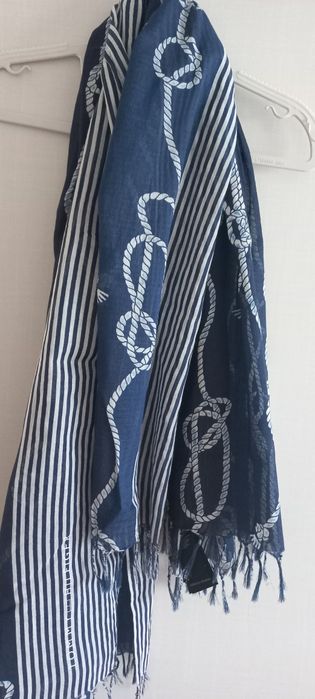 Esarfa superba mare Tommy Hilfiger