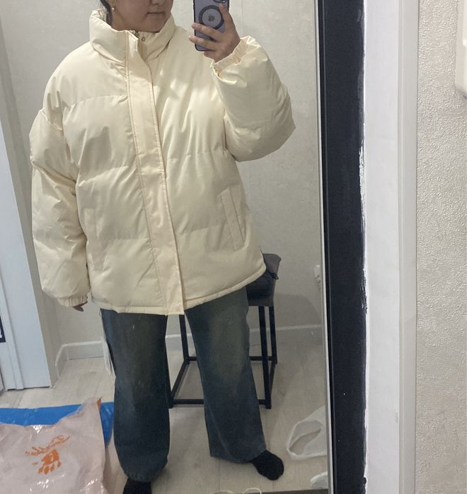 Продается куртка новая. Размер 2хl подходить и на девушек и на парней.