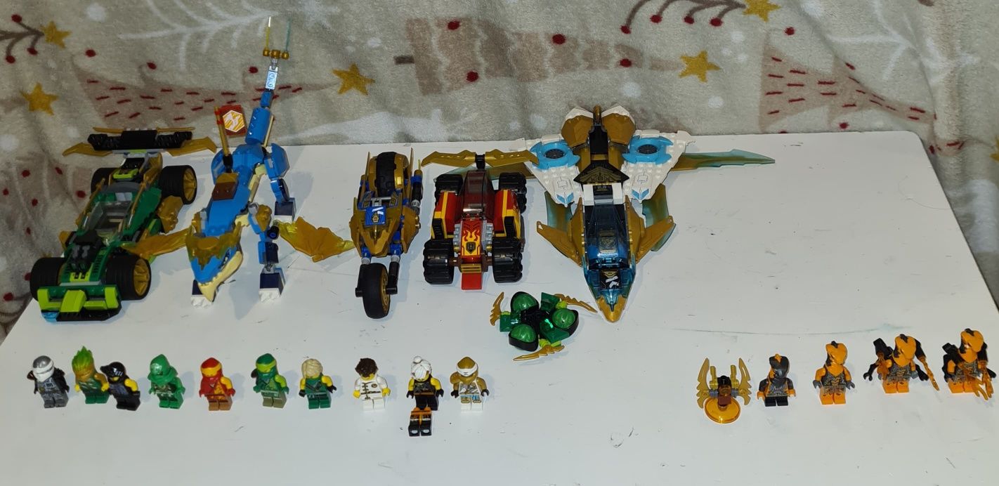 Vând lego Ninjago în stare foarte buna