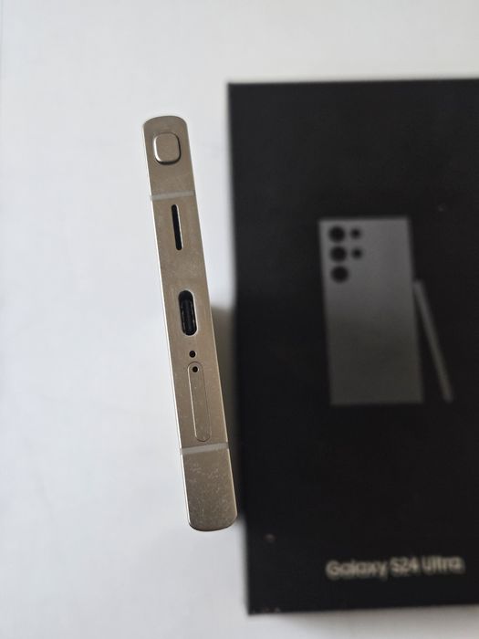 Vand/schimb Samsung S24 Ultra 256gb