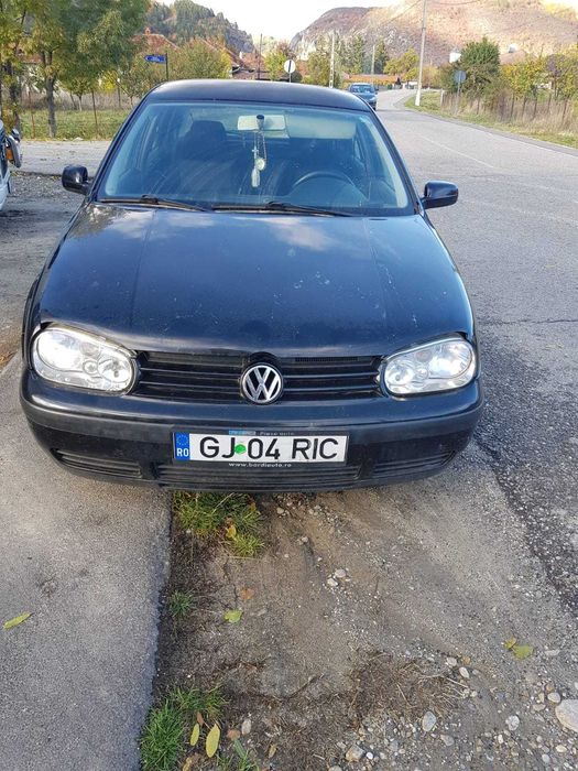 VW golf IV de vanzare