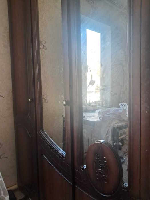 шкаф для одежды в отличном состоянии