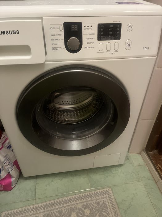 Продам стиральную машинку