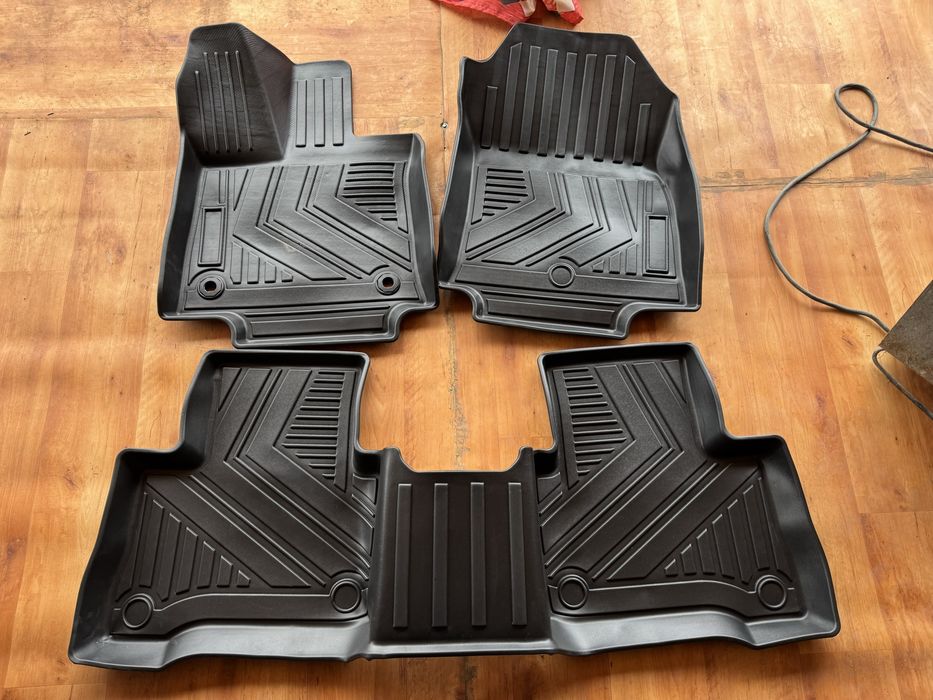 Стелки за Toyota RAV4 hibrid-23,24,25г