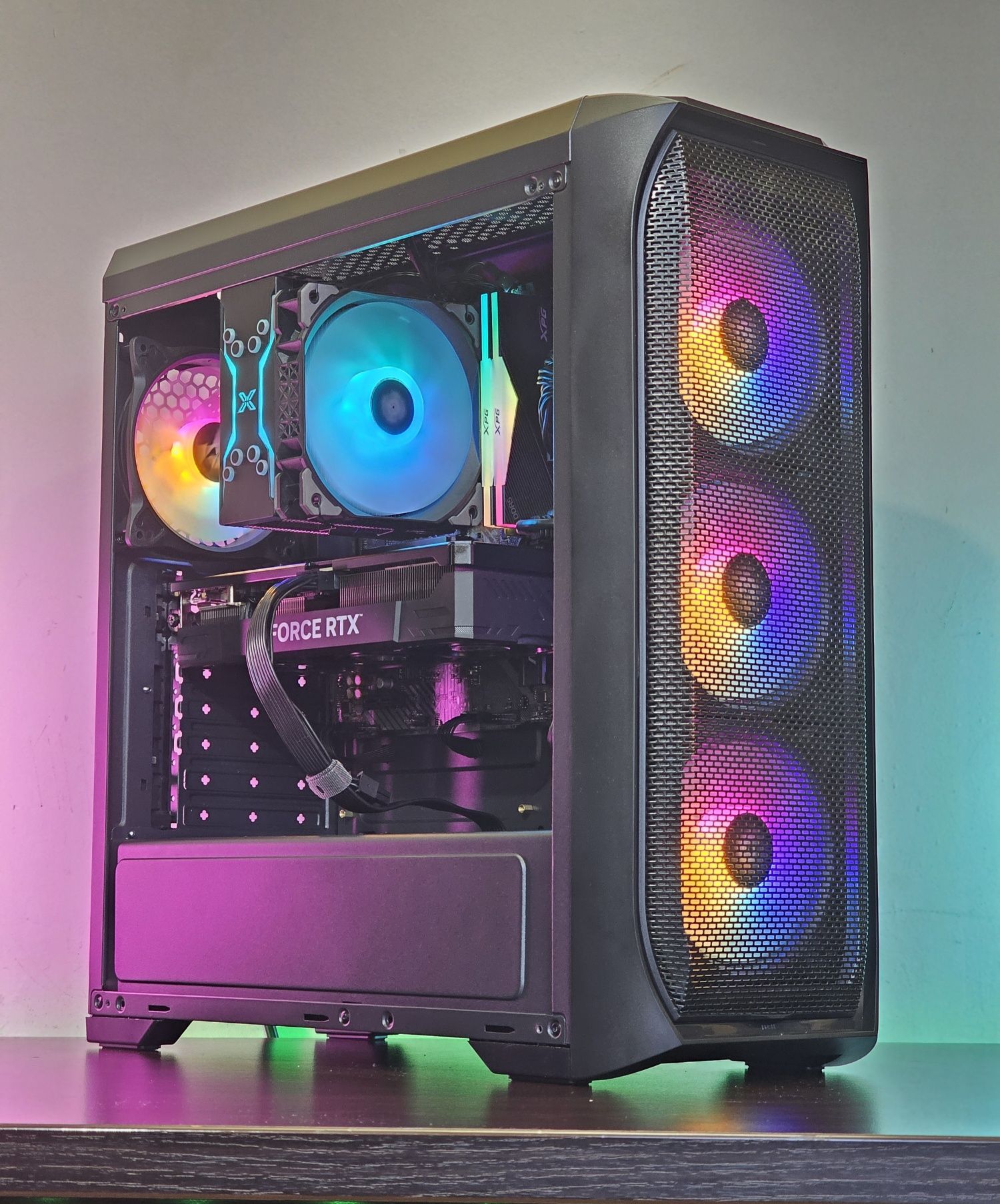 RTX 5060Ti 16GB/Ryzen 7-7700/RAM 32GB/SSD 512GB/Чисто Нов+Гаранция!