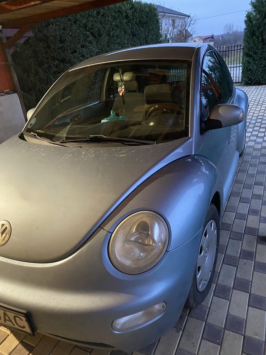 Volkswagen New Beetle