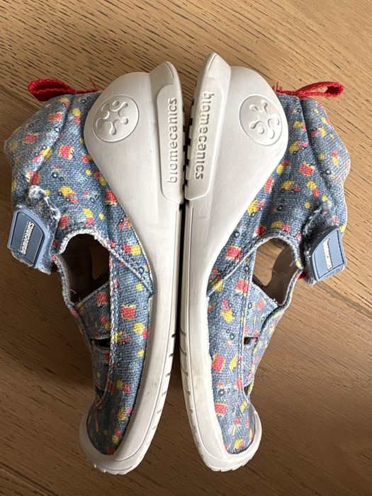 Sandale Biomecanics 24