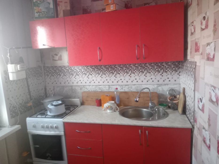 Кухонный гарнитур сатылады