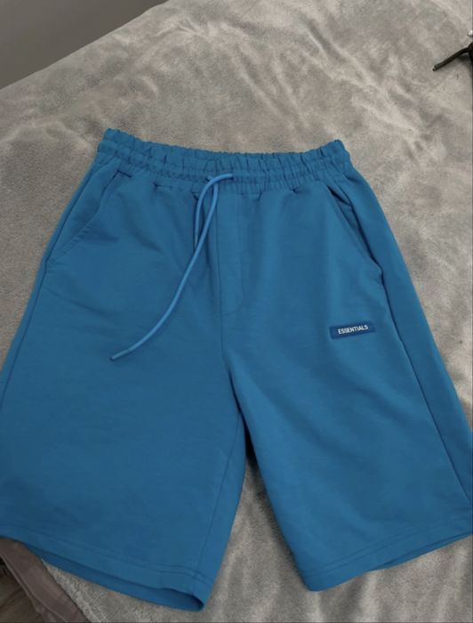 Tricou + pantaloni Essentials