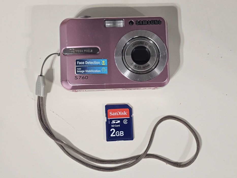 Aparat foto digital compact Samsung S760 Roz Y2K 7.2MP 3xZoom