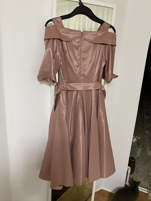 Rochie de seara noua, nepurtata