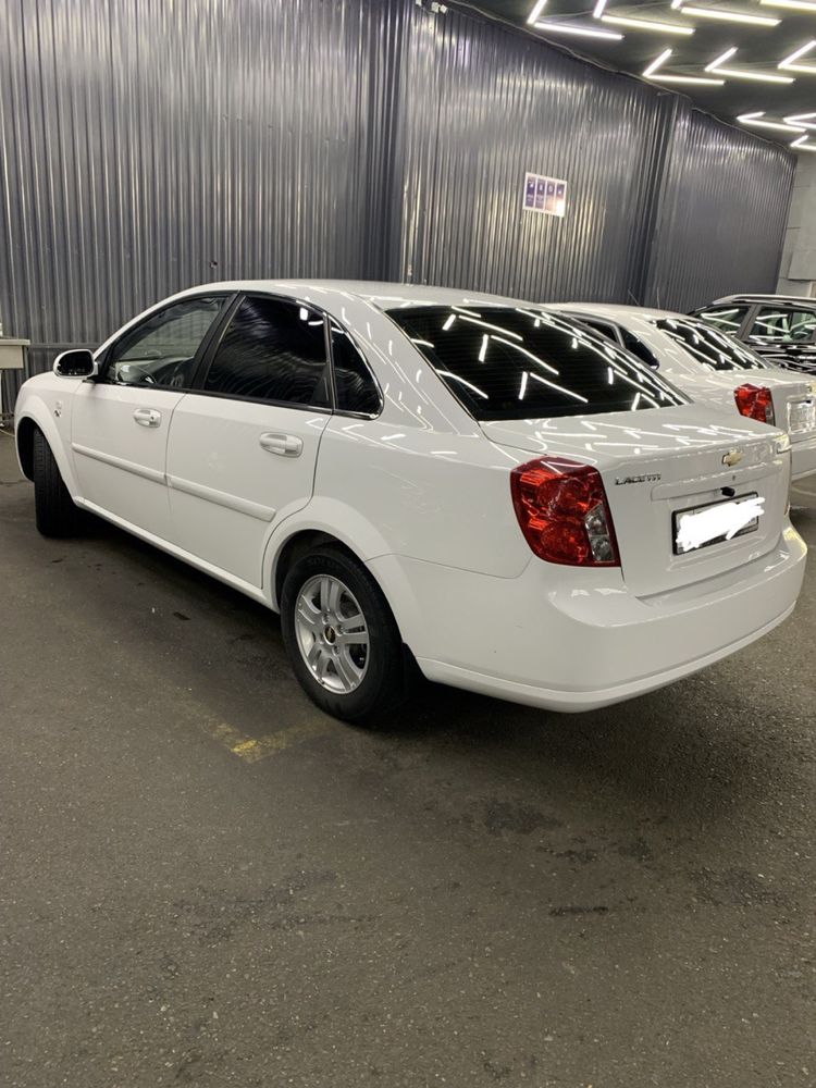 Продается Lasetti 1.8 motor