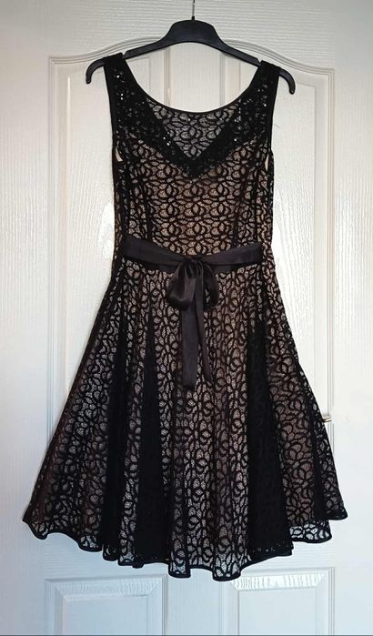 Дамска ,официална рокля