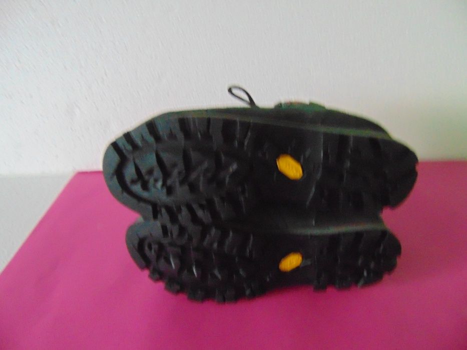 Meindl Gore-tex vibram номер 39 Оригинални туристически обувки