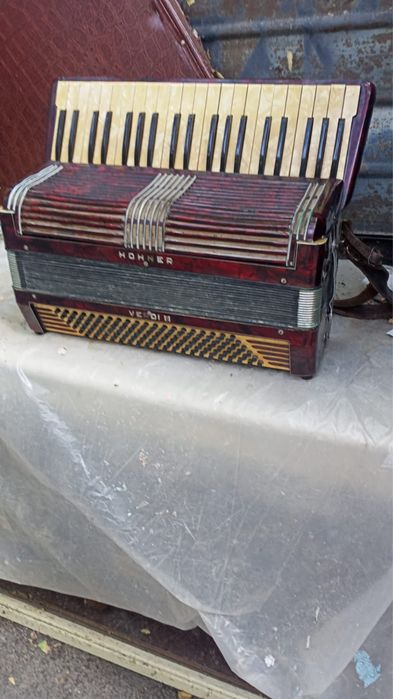 Аккордеон Hohner Verdi II, винтажный, требует ремонта