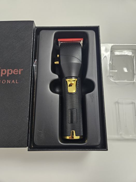 Mașină tuns profesională NOUĂ 70% REDUCERE