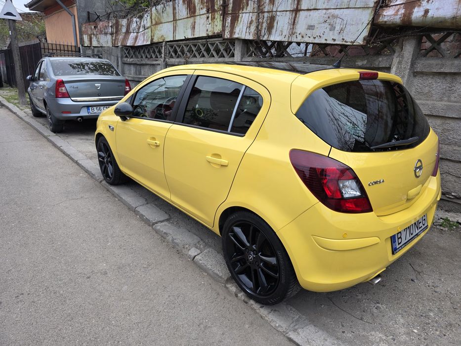 Opel Corsa D 1.3 BLACK EDITION