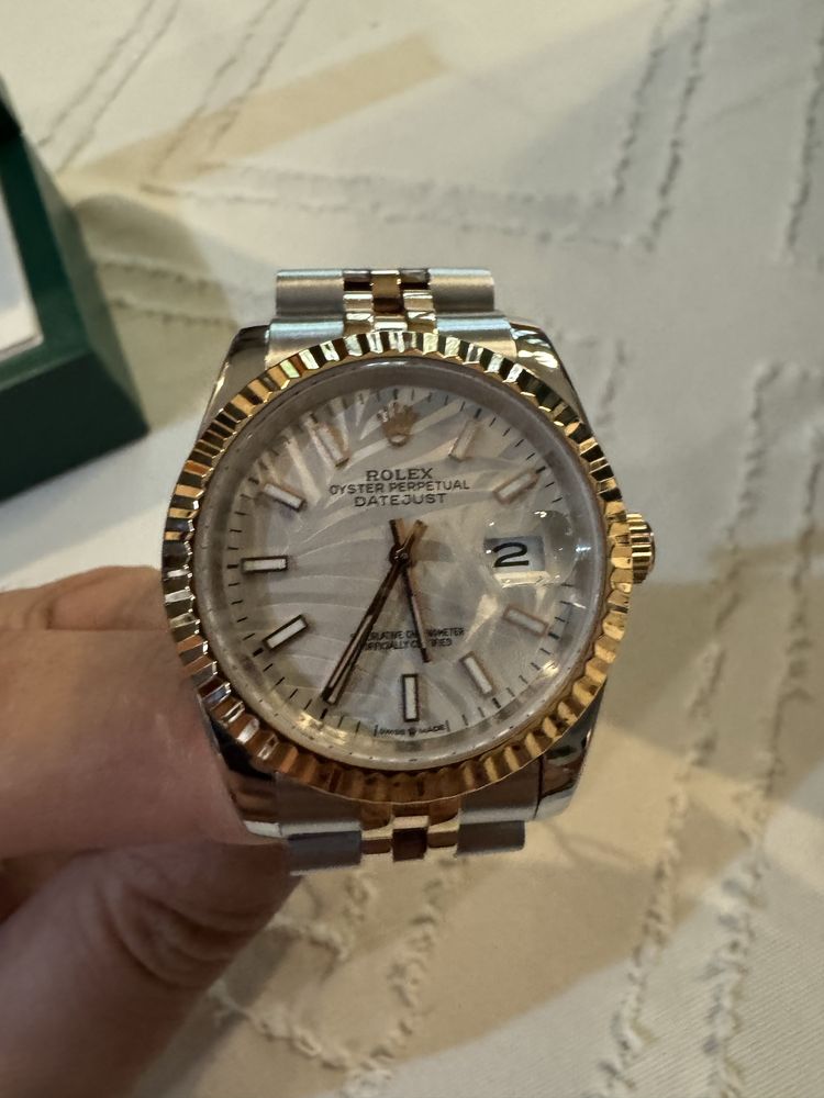 Ролекс Rolex Datejust 36mm 126233 Palm Motif Dial