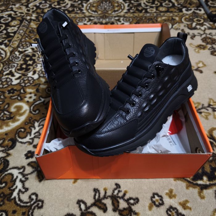 Продам ботинки осенние