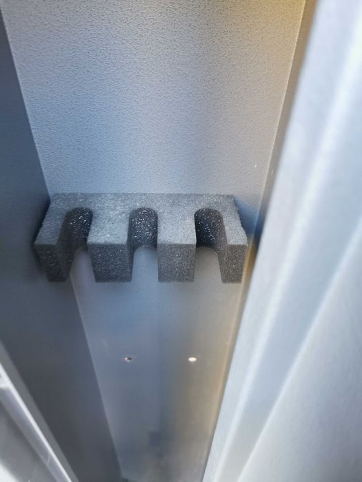 Сейф за оръжие внос от Англия