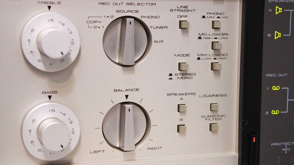 Statie/Amplificator Pioneer A-8(2x120W).