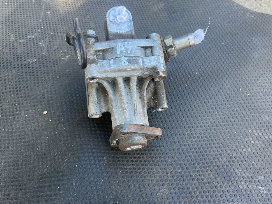 Хидравлична помпа A4 B5 1.8 125кс