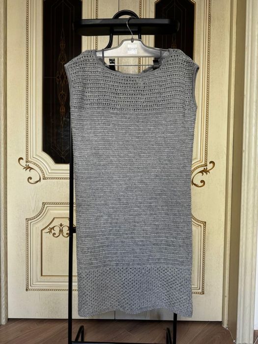 Серое платье с пайетками, фирма Luisa Spagnoli