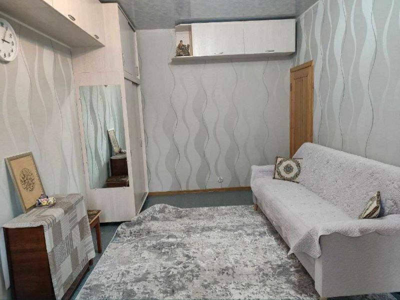 Срочно Чиланзар 3 квартал Продается квартира 1комнатная Торговый центр