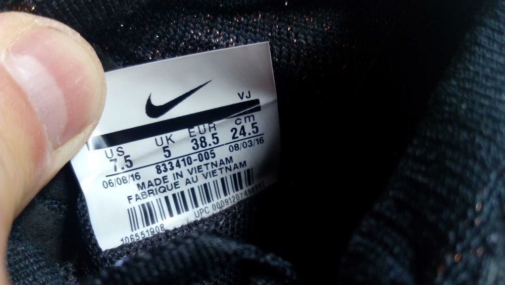 '' Nike Free Transform Flyknit ''оригинални маратонки 38.5 номер