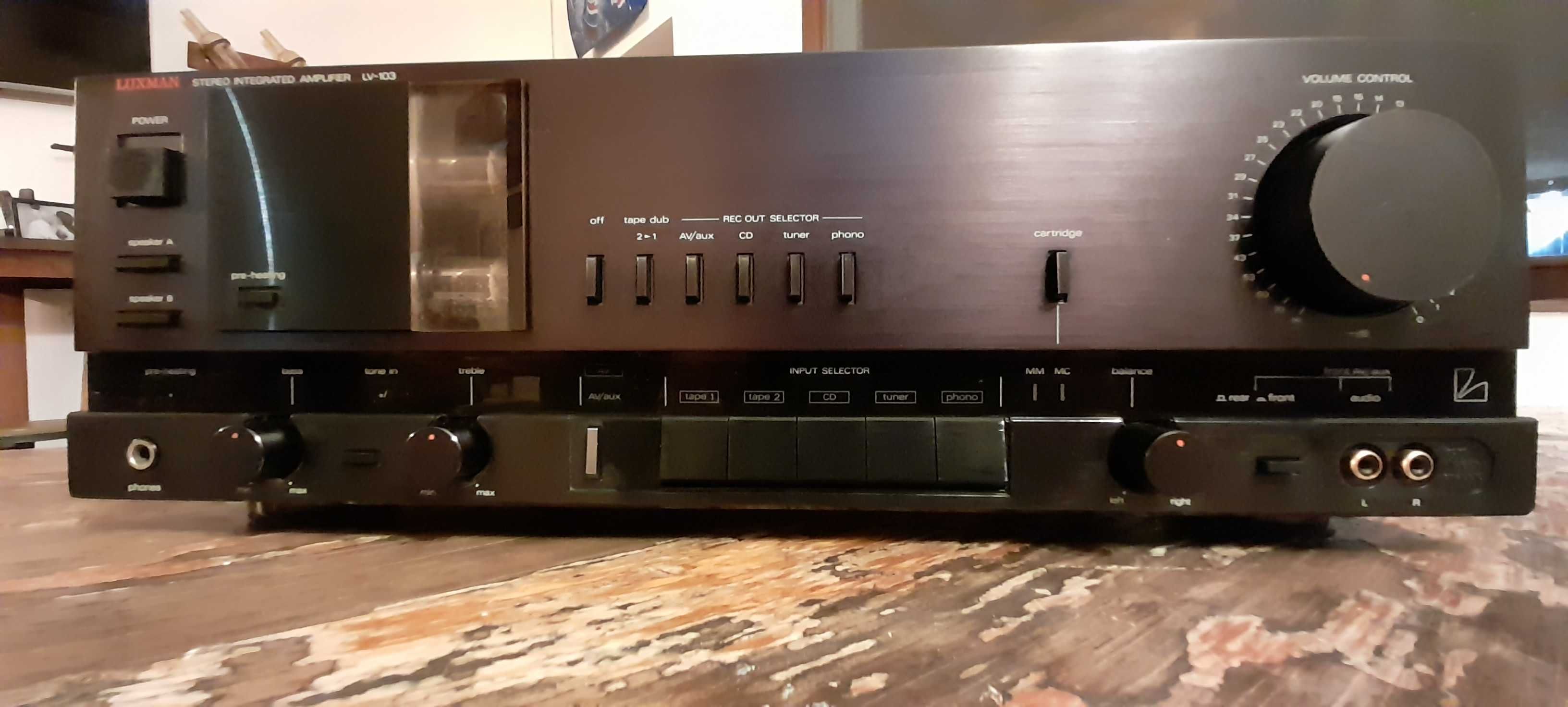 Luxman LV-103 Stereo Amplifier