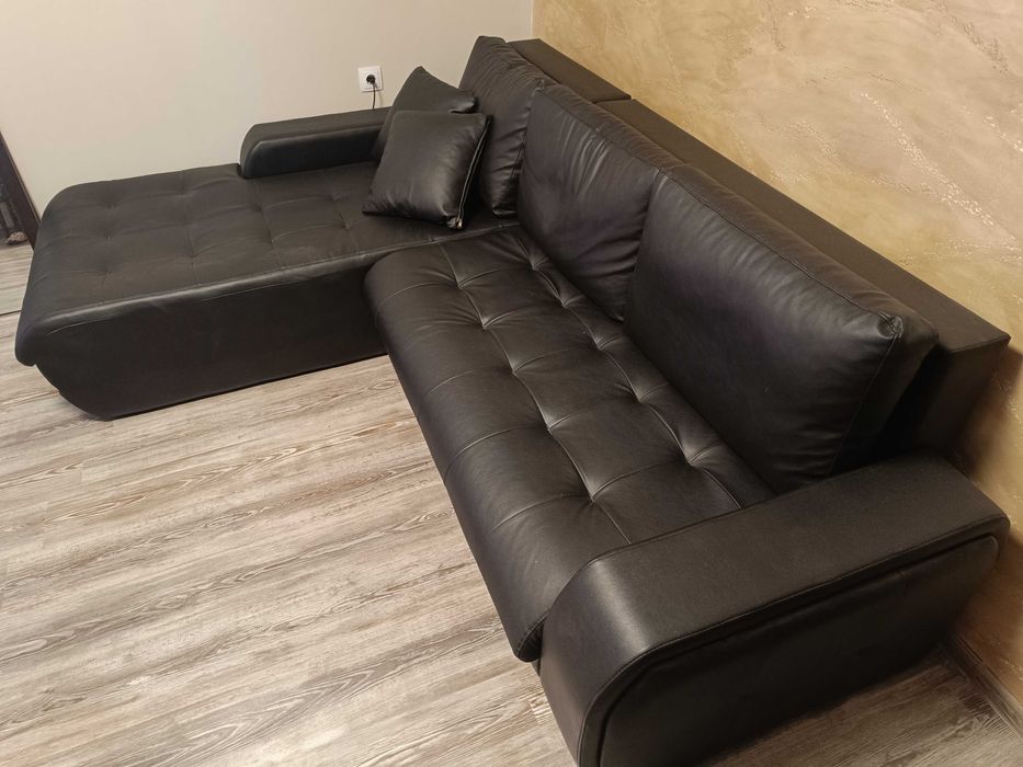 Продавам кожен диван в ОТЛИЧНО състояние!!!