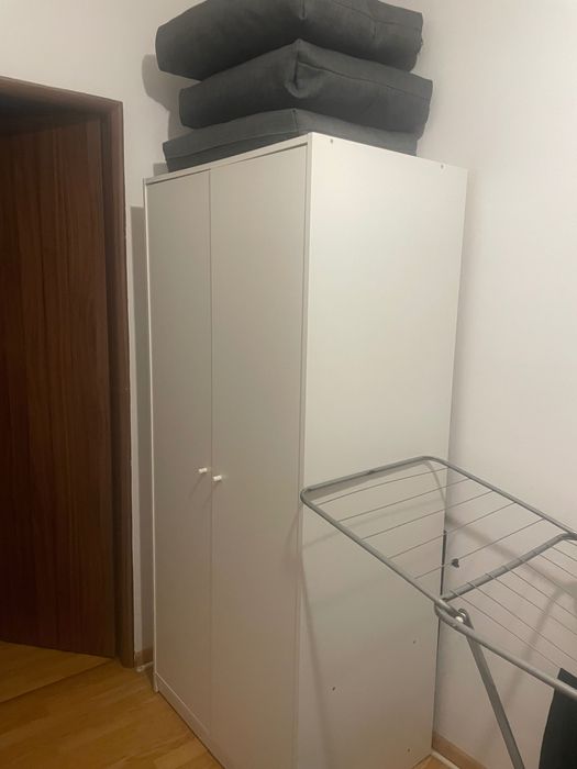 Dulap Ikea Alb 150 de lei