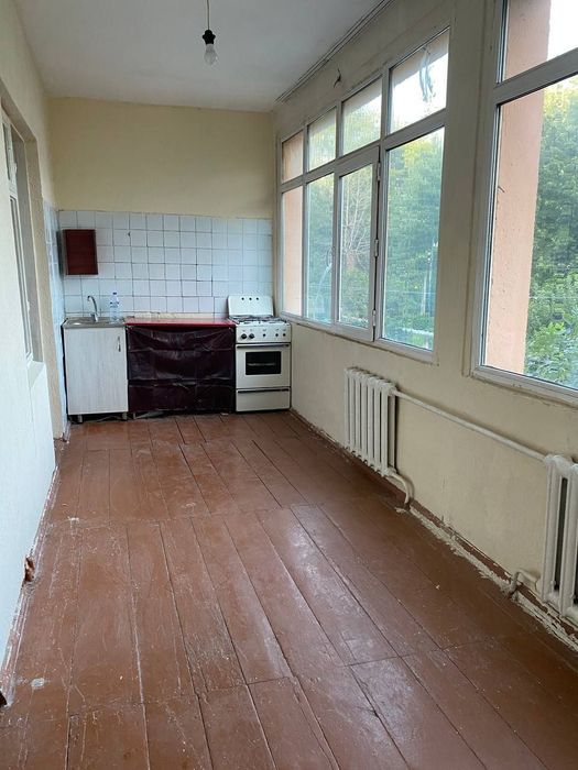 Axmad yugnakiy 3 xona kvartira ijaraga beriladi