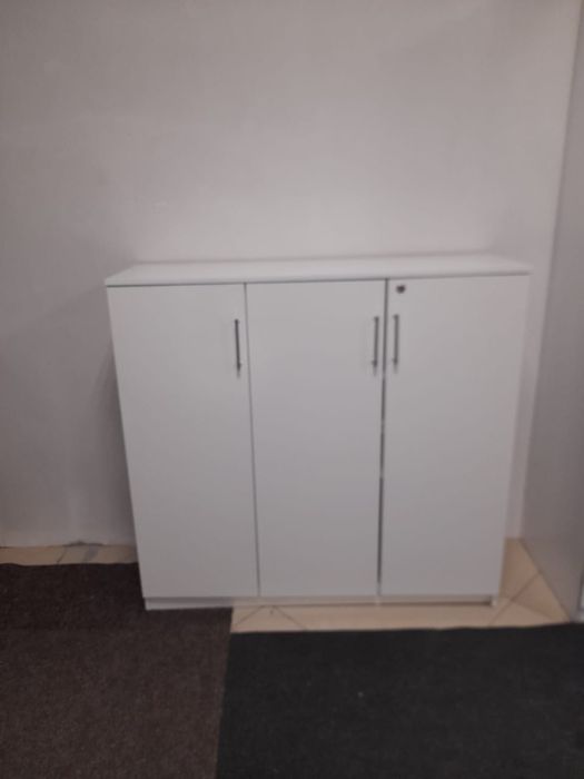 Шкафчик тумба в хорошем состоянии