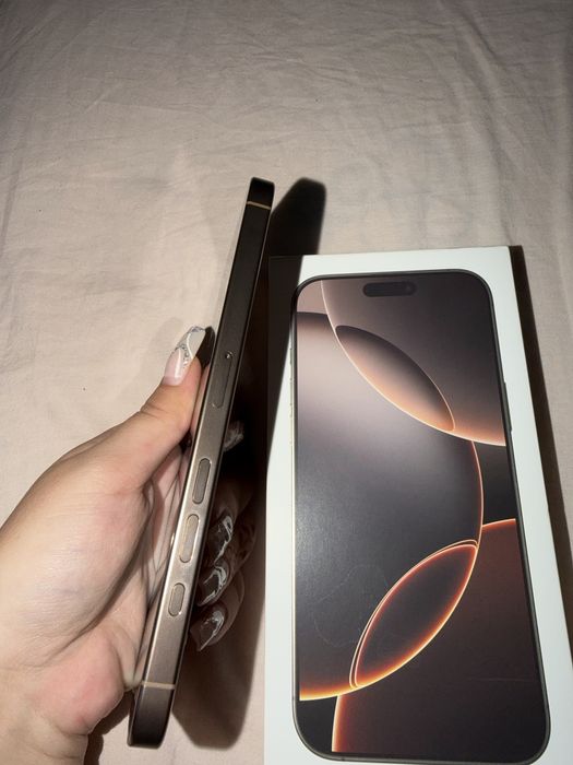 Iphone 16 Pro Max, 256 gb, Desert Titanium