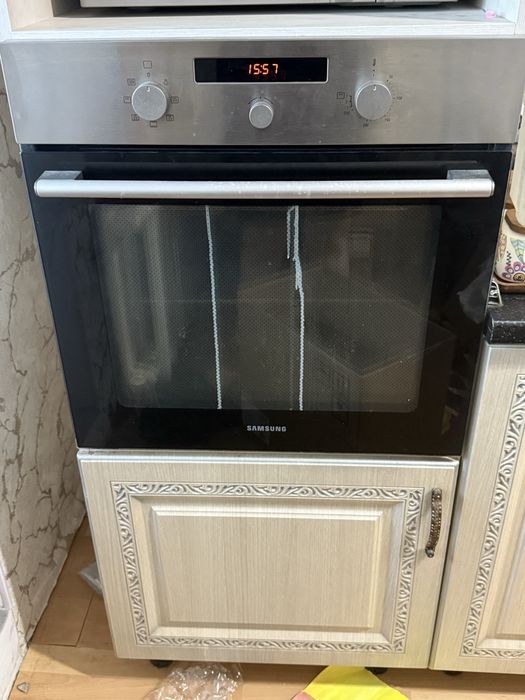 Срочно продам встроенную духовку