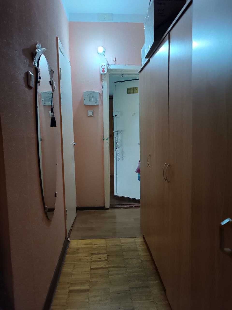 Продается квартира 1/5/5 в Сергели 7