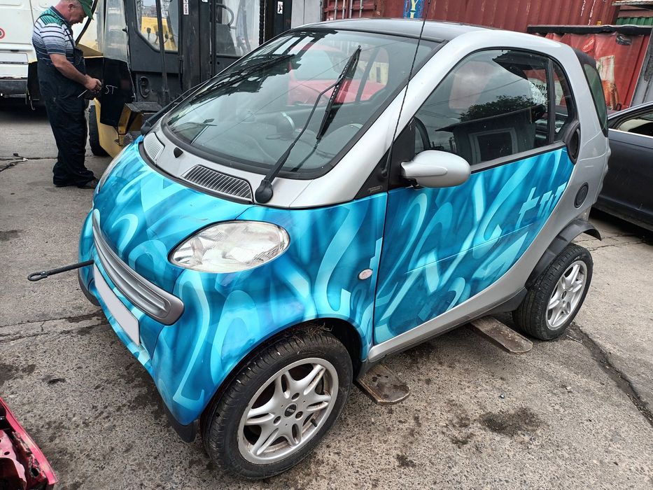 Dezmembrari  Smart FORTWO (450)  1998  > 2007 0.7 (450.335) Benzina