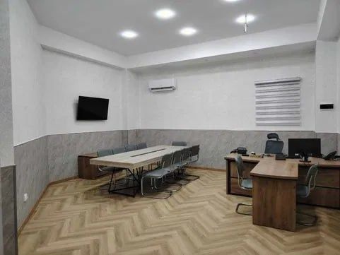 Метро Новза от18м²до900м²кабинеты помещения разные этажи в доль дороги