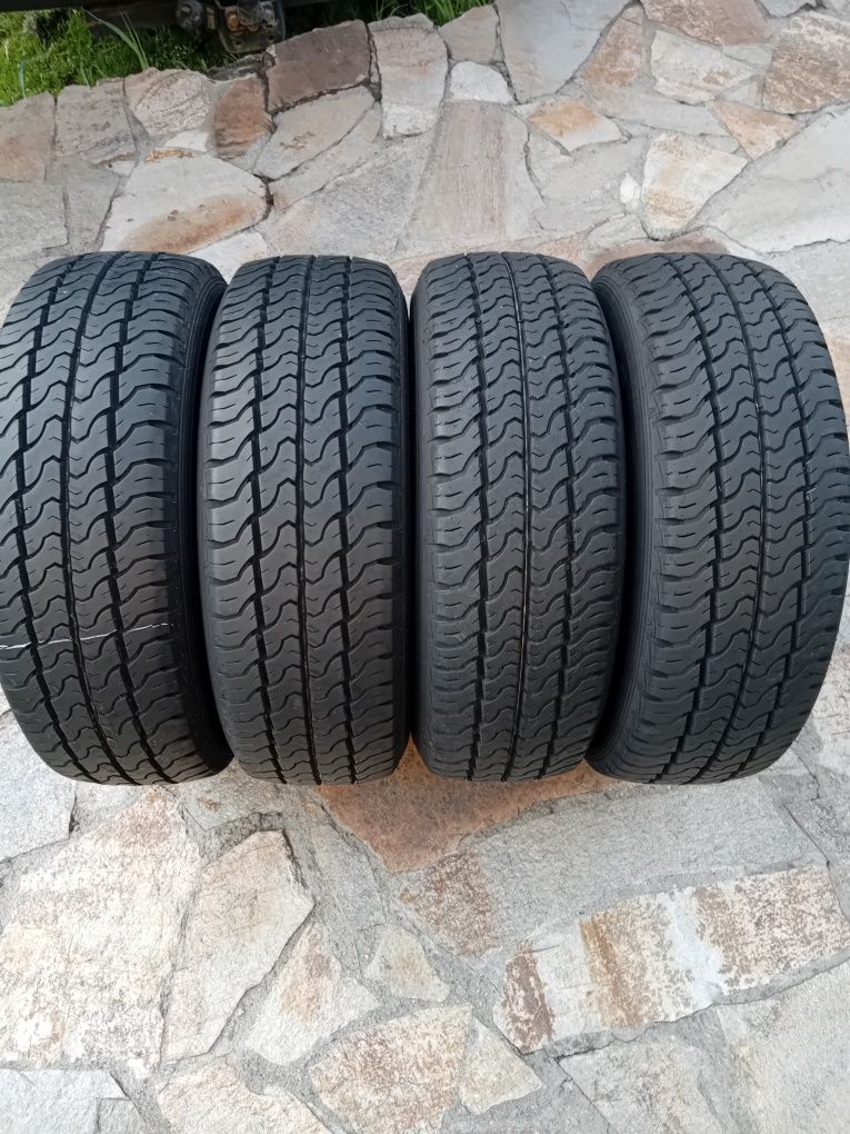 215 65 16 С Dunlop Econodrive Дот22