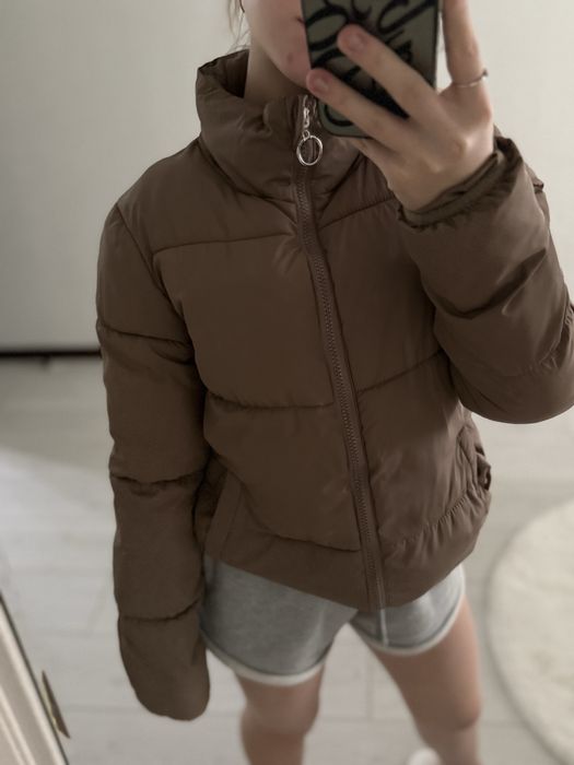 ПРОДАМ осене весенюю куртку