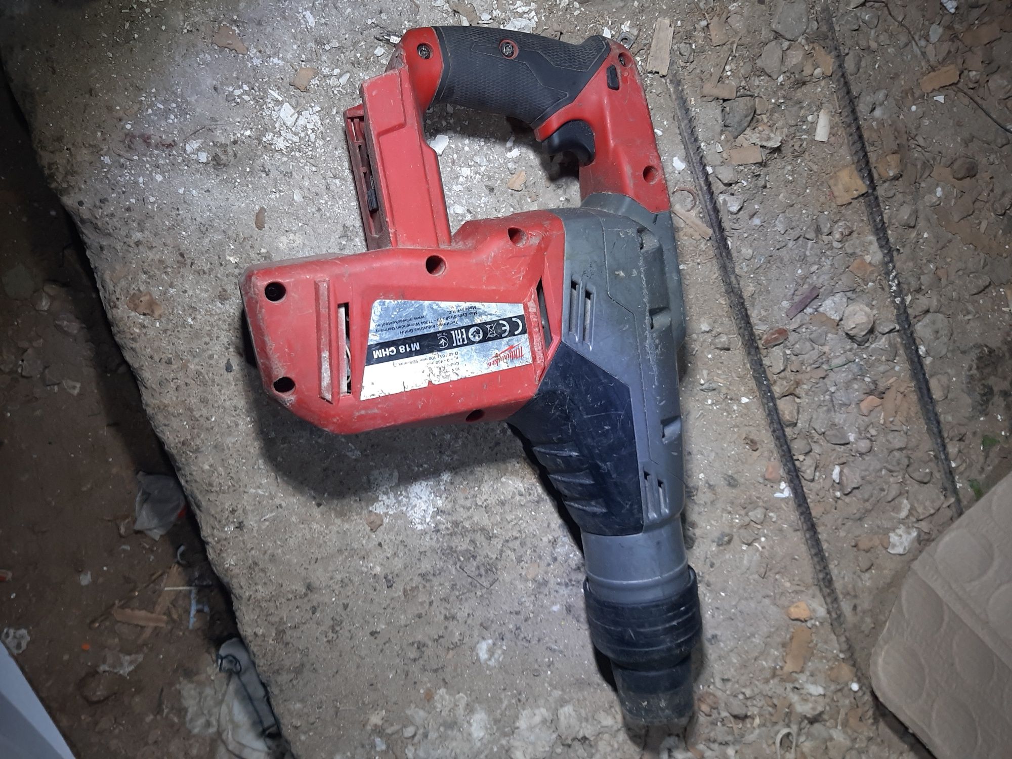 Milwaukee roto chm