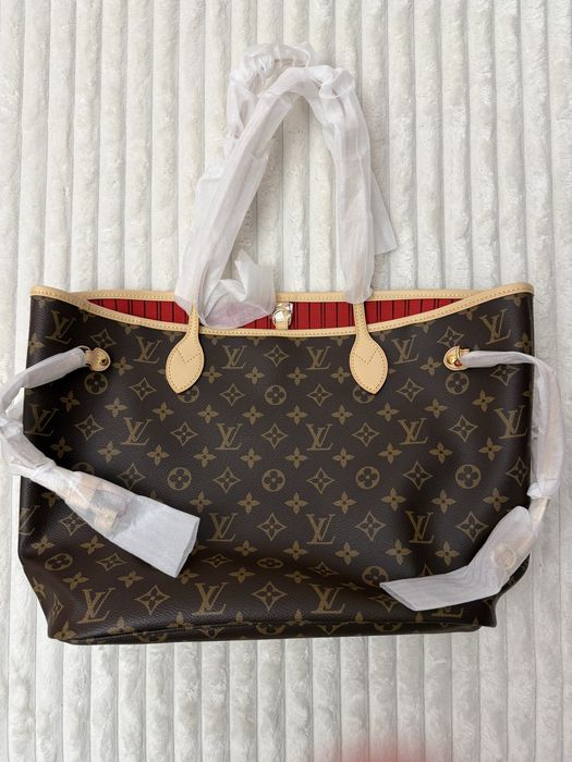 Чанта Luis Vuitton Neverfull MM