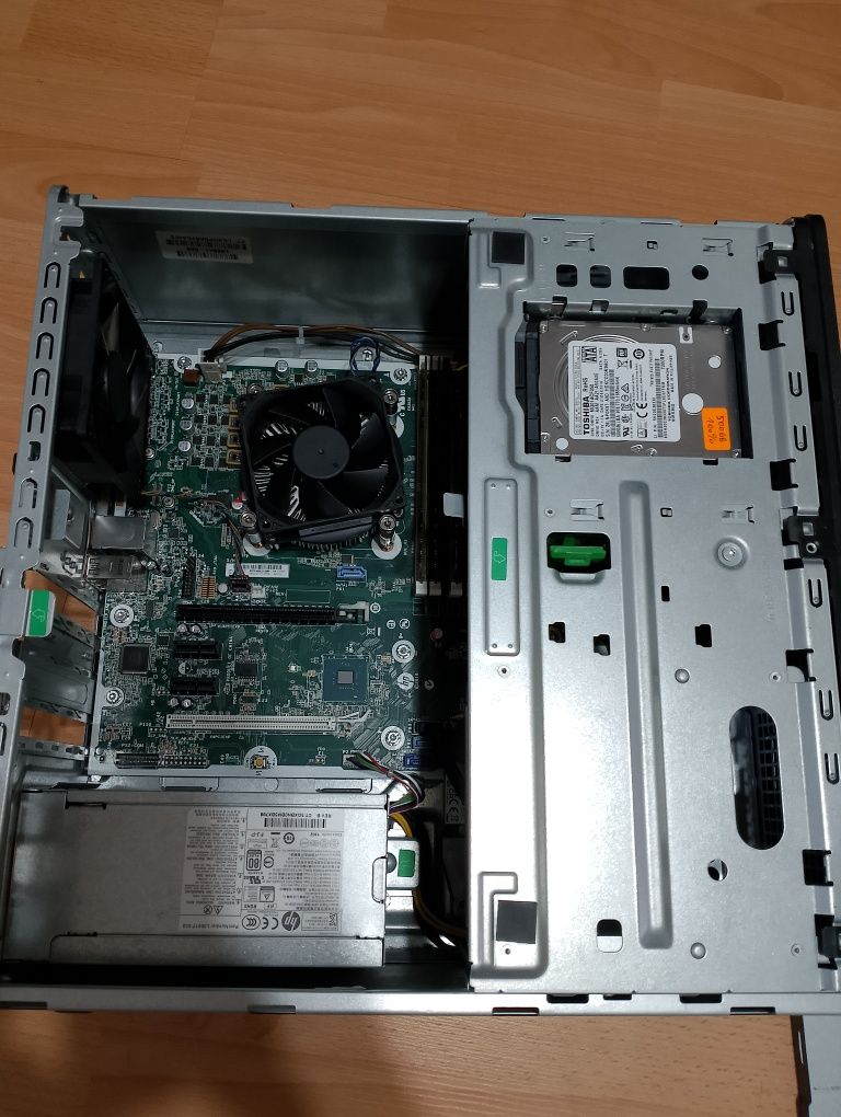 HP EliteDesk 800 G4 TWR + Samsung (600лв и 110)S24H650