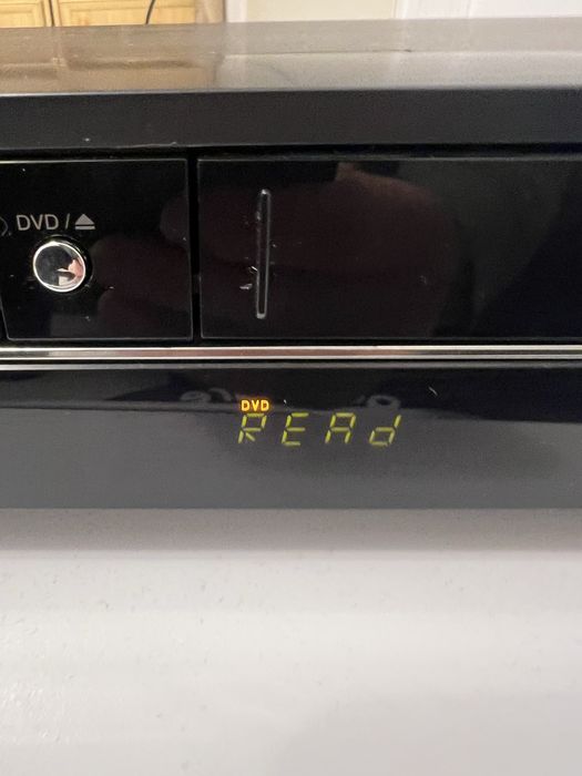 LG  RCT689 H dvd recorder , vhs, videoplayer